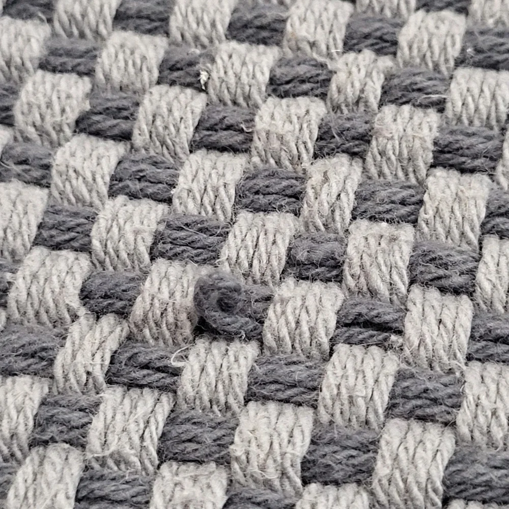 MUUTO‎ Loom Throw Modern Checkered Throw Blanket Gray White Scandinavian Design